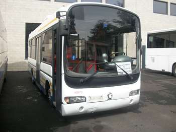 Mestský autobus IRISBUS IRISBUS ITALIA 200E.8.17: obrázok 1