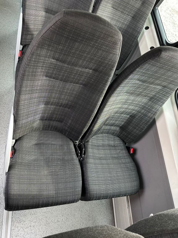 Minibus, Mikrobus Mercedes-Benz Sprinter/ 23 Sitze/ Große Klima: obrázok 10