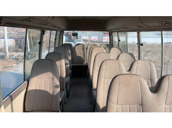 Minibus, Mikrobus TOYOTA Coaster: obrázok 5