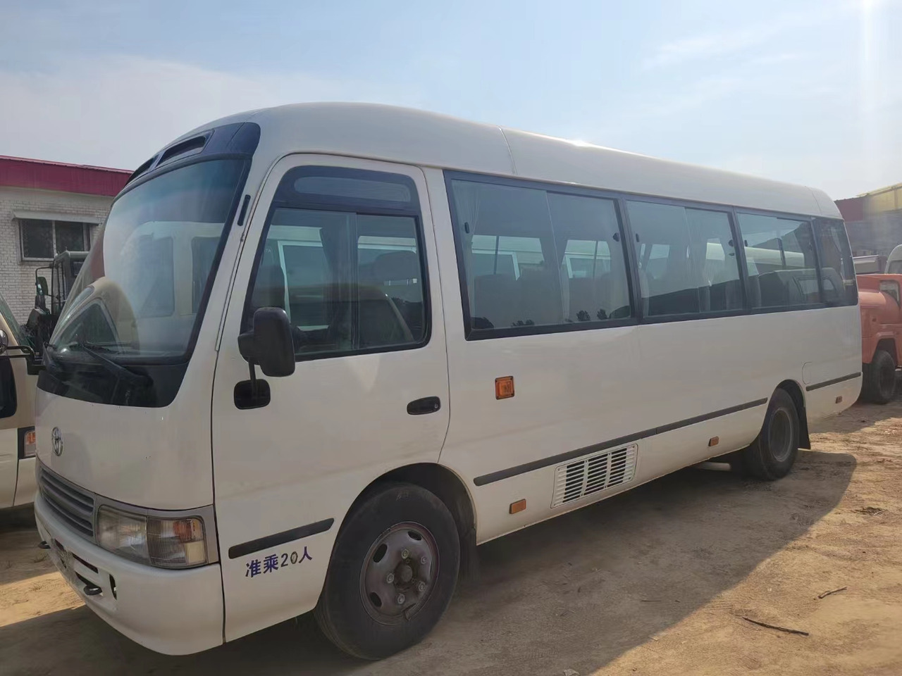 Minibus, Mikrobus TOYOTA Coaster city bus passenger van coach: obrázok 2