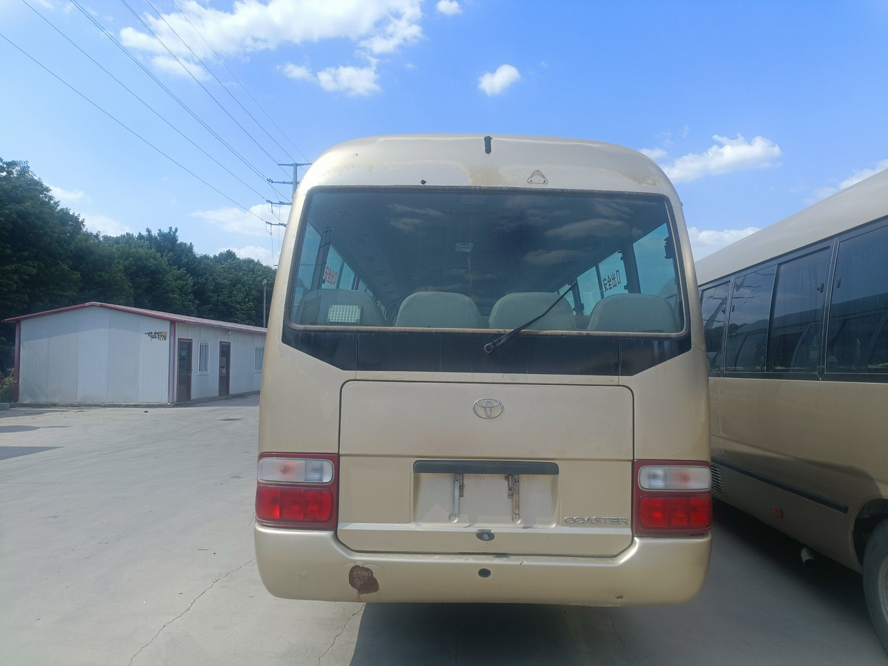 Minibus, Mikrobus TOYOTA Coaster passenger bus 6 cylinders diesel: obrázok 4