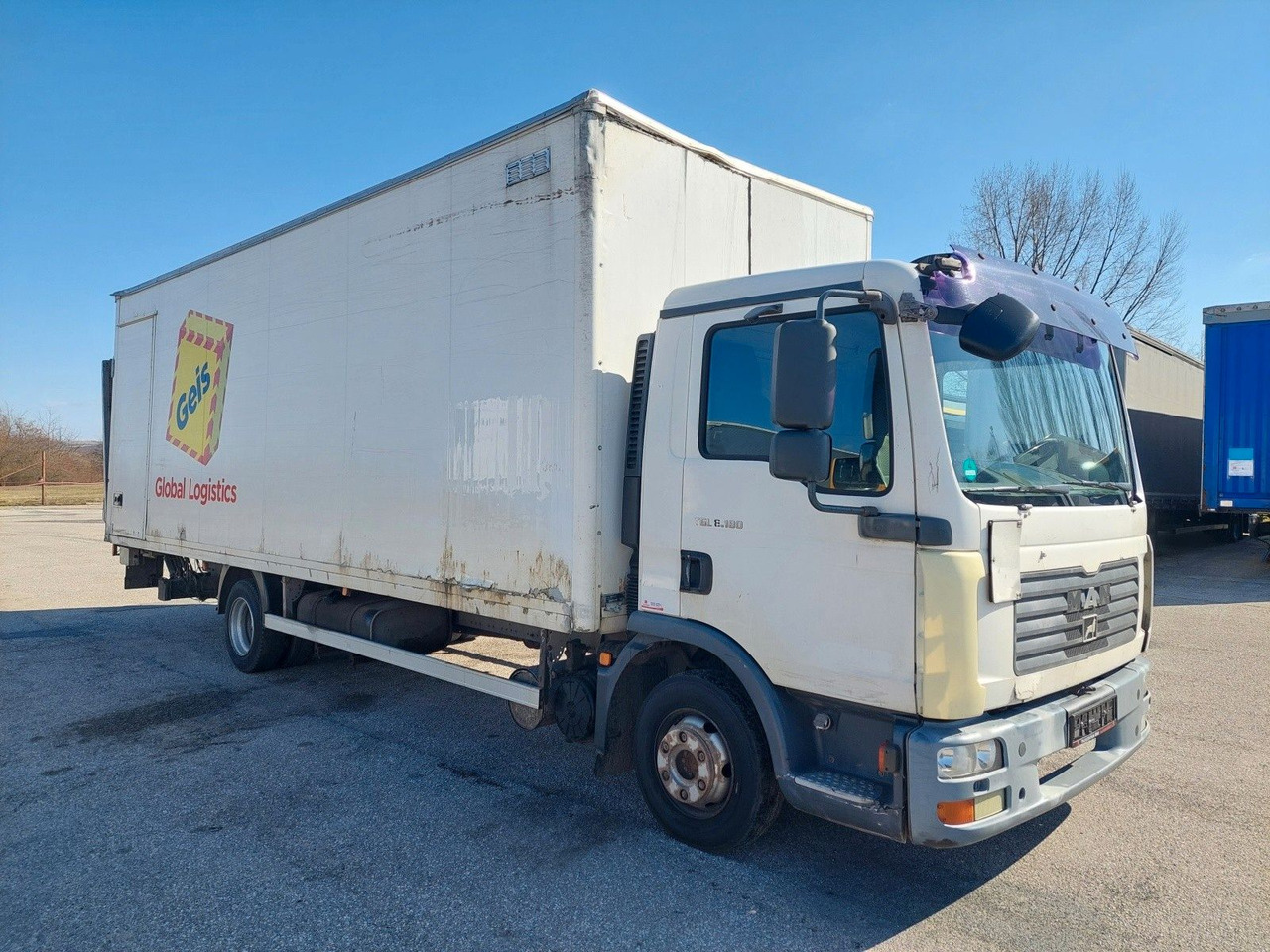Dodávka skriňová nadstavba MAN TGL 7.180 4X2 BL