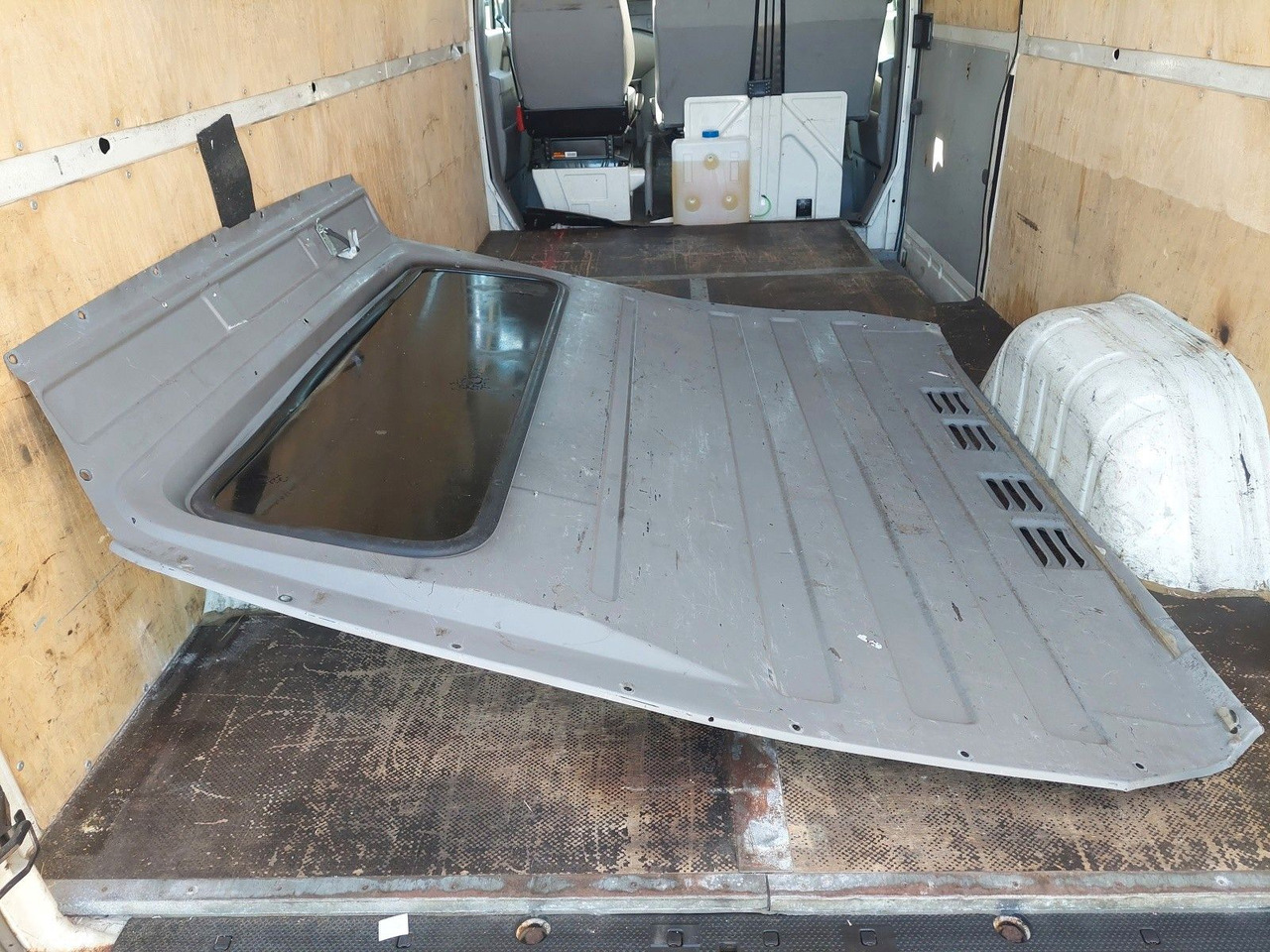 Dodávka skriňová nadstavba Volkswagen LT Kasten-Kombi 35 L2H2 Hochraum