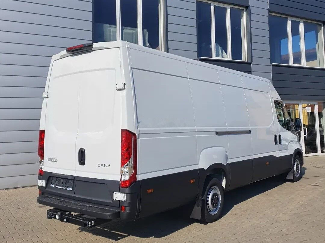 Leasing IVECO DAILY 35S18HA8 L4H2 IVECO DAILY 35S18HA8 L4H2: obrázok 3