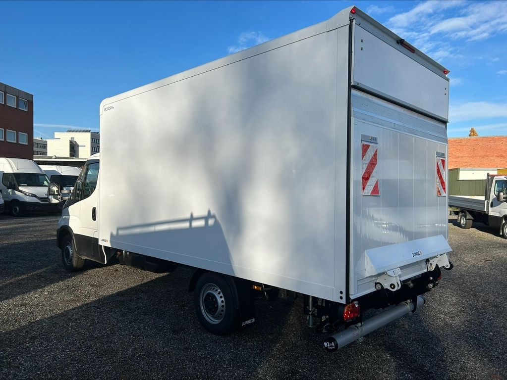 Leasing Iveco Daily Koffer 35S14H EA8 115 kW (156 PS), Auto...  Iveco Daily Koffer 35S14H EA8 115 kW (156 PS), Auto...: obrázok 5
