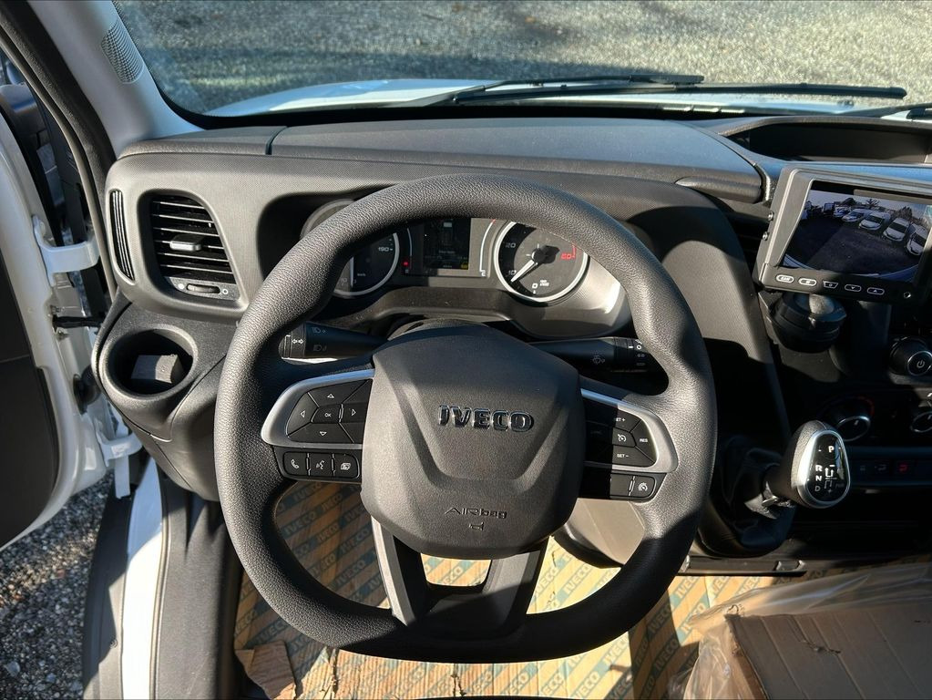 Leasing Iveco Daily Koffer 35S14H EA8 115 kW (156 PS), Auto...  Iveco Daily Koffer 35S14H EA8 115 kW (156 PS), Auto...: obrázok 15