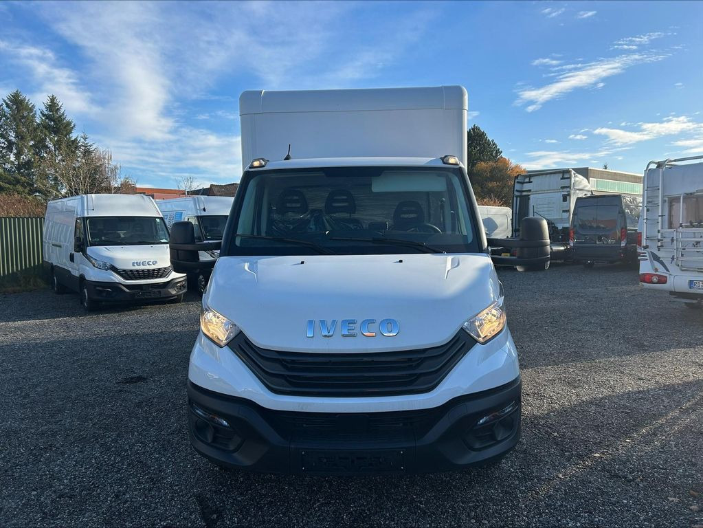 Leasing Iveco Daily Koffer 35S14H EA8 115 kW (156 PS), Auto...  Iveco Daily Koffer 35S14H EA8 115 kW (156 PS), Auto...: obrázok 2