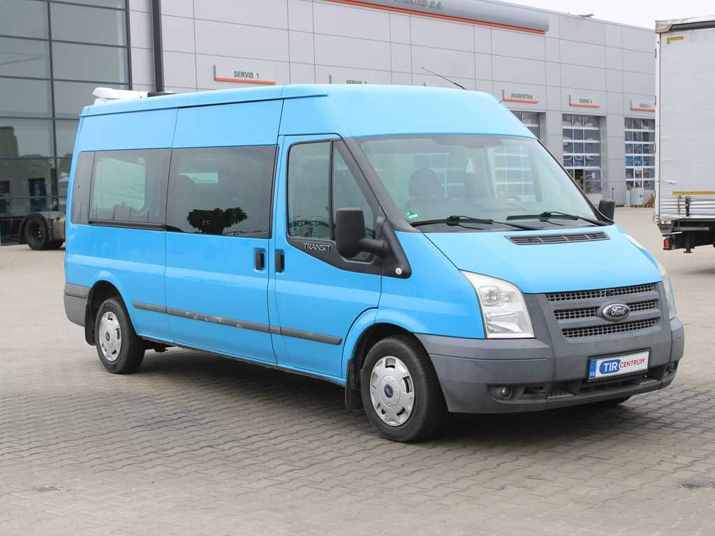 Malá dodávka Ford Transit 300L, 9 SEATS