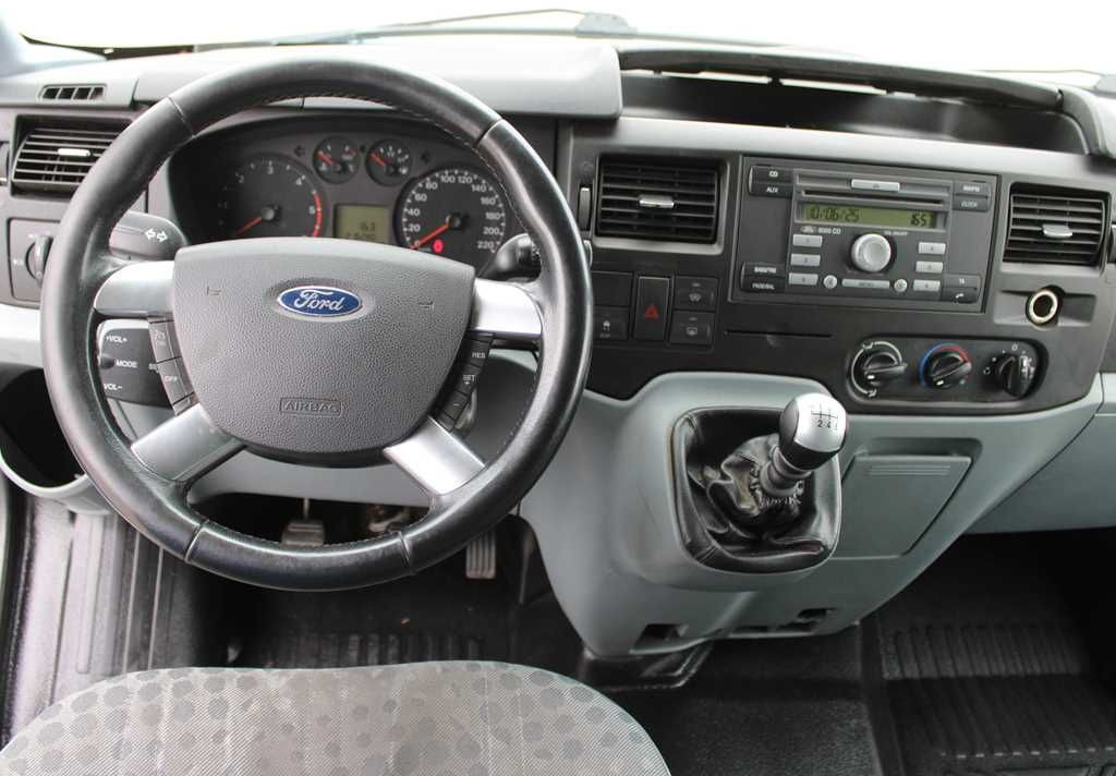 Malá dodávka Ford Transit 300L, 9 SEATS