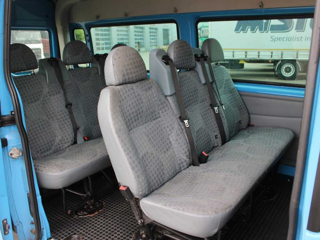 Malá dodávka Ford Transit 300L, 9 SEATS