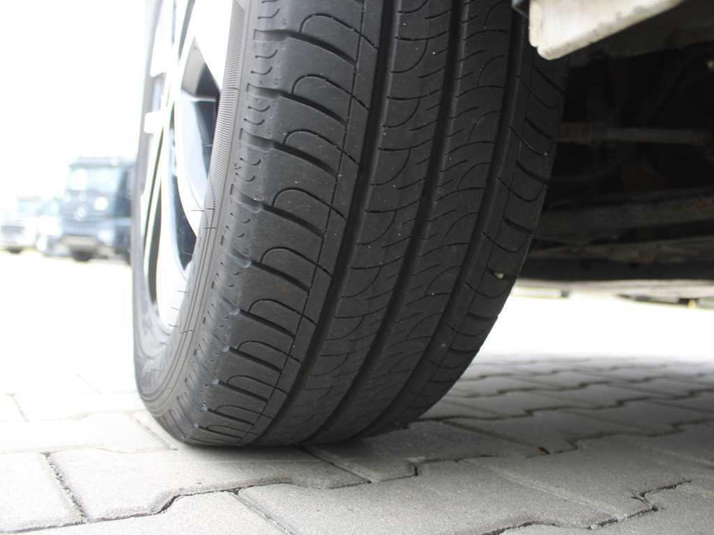 Mikrobus Opel VIVARO-B, 7 SEATS