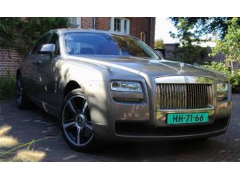 Rolls Royce Ghost 6.6 V12 Head-up/21Inch / Like New!  - Automobil