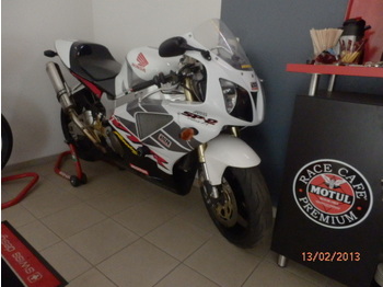 Honda VTR 1000 SP2  mit Powercom 3  - Motocykel
