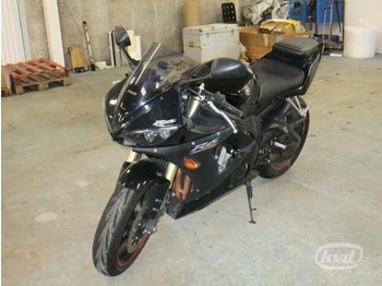 Yamaha YZF-R6 (Rep.objekt)  - Motocykel