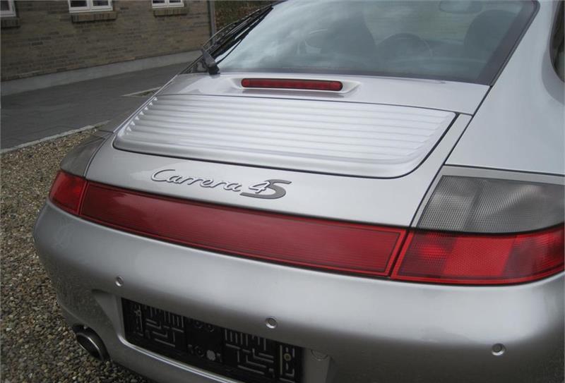 Automobil Porsche 911 4S 4wd: obrázok 5
