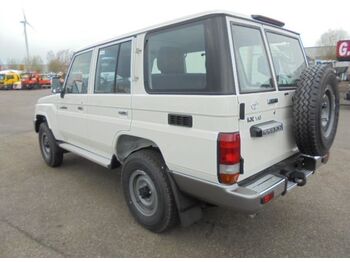 Automobil Toyota Land Cruiser NEW UNUSED LX V6: obrázok 4