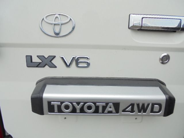 Automobil Toyota Land Cruiser NEW UNUSED LX V6: obrázok 6