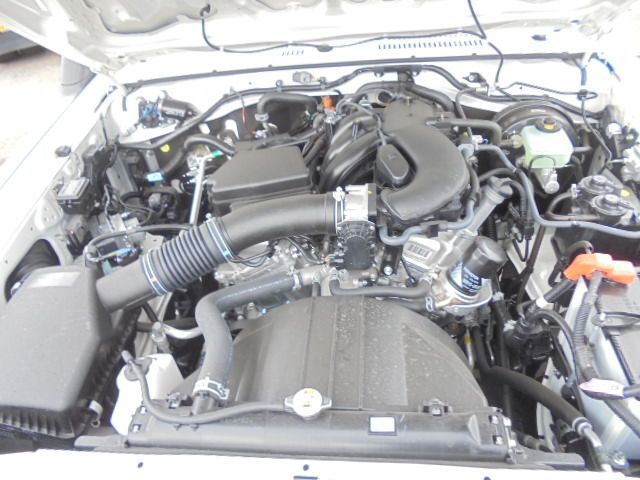 Automobil Toyota Land Cruiser NEW UNUSED LX V6: obrázok 14