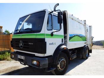 Auto na odvoz odpadu Mercedes-Benz SK 1824