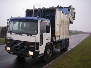 Volvo FL 616 4X2      8M3 - Auto na odvoz odpadu