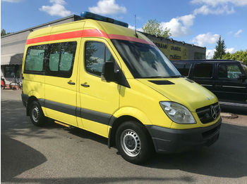 Sanitka Mercedes-Benz Sprinter