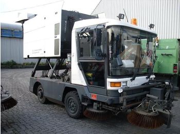 RAVO 530 Container Dump
 - Zametacie vozidlo