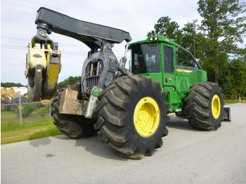 Lesnícka technika JOHN DEERE 848L