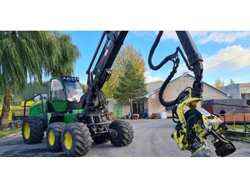 Lesnícky harvestor John Deere 1270E: obrázok 1