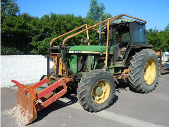 JOHN DEERE 3350 - Lesnícky traktor