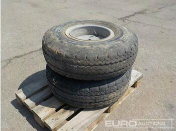 Pneumatika 12 00-16 36-11 Tyres (2 of) / Ruedas: obrázok 1