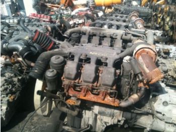 Motor a diely Mercedes-Benz Engine: obrázok 1