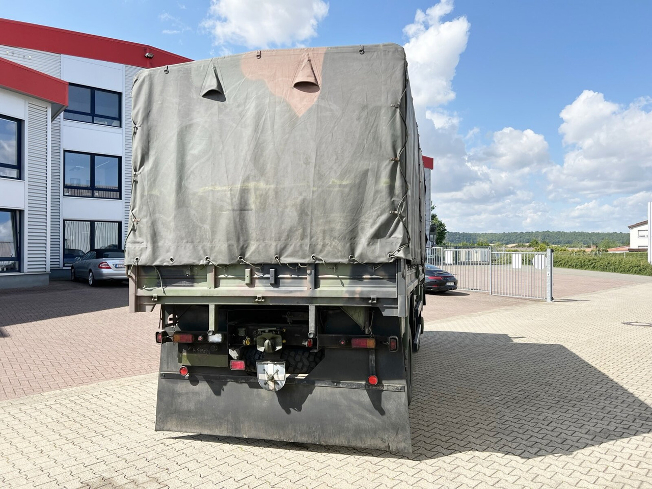 Plachtové nákladné vozidlo 110-17 AW 4x4 110-17 AW 4x4, Ex-Bundeswehr, Küche: obrázok 10