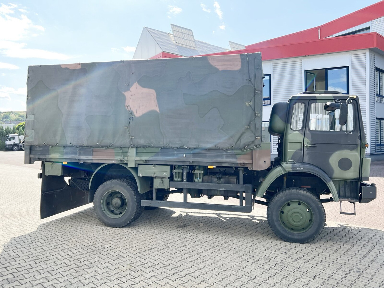 Plachtové nákladné vozidlo 110-17 AW 4x4 110-17 AW 4x4, Ex-Bundeswehr, Küche: obrázok 9