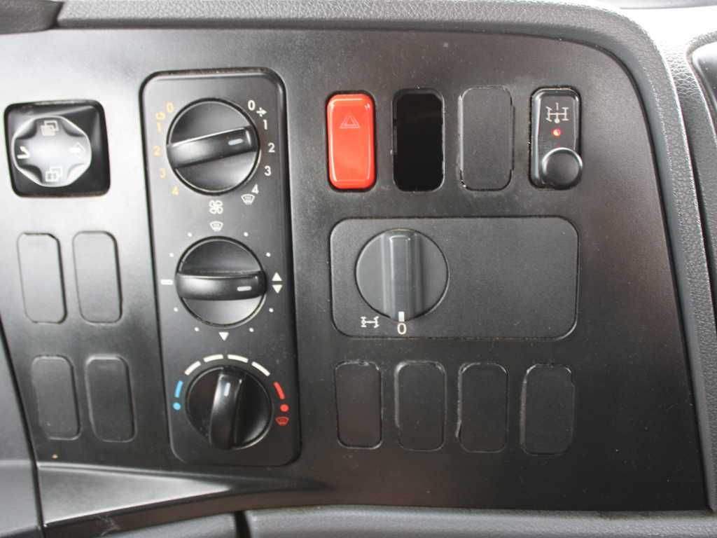 Auto s hydraulickou rukou Mercedes-Benz ATEGO 1018, EURO 3, CRANE FASSI F40A.21
