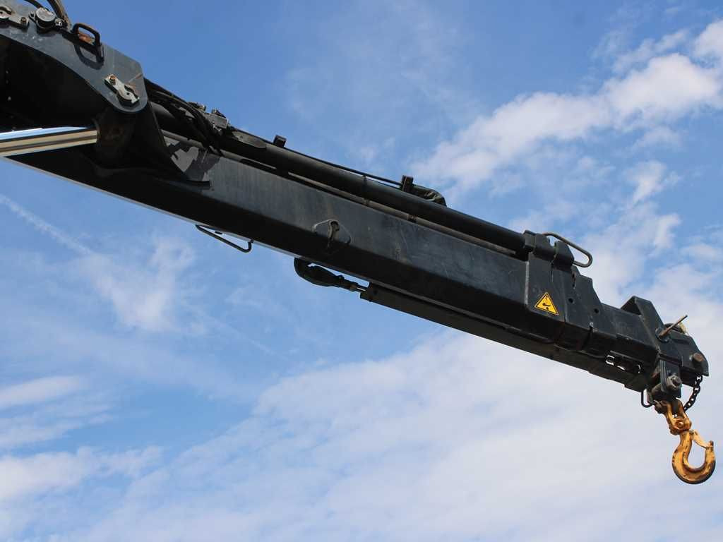 Auto s hydraulickou rukou Mercedes-Benz AXOR 1824, CRANE HIAB 099B-3 DUO, 4x4