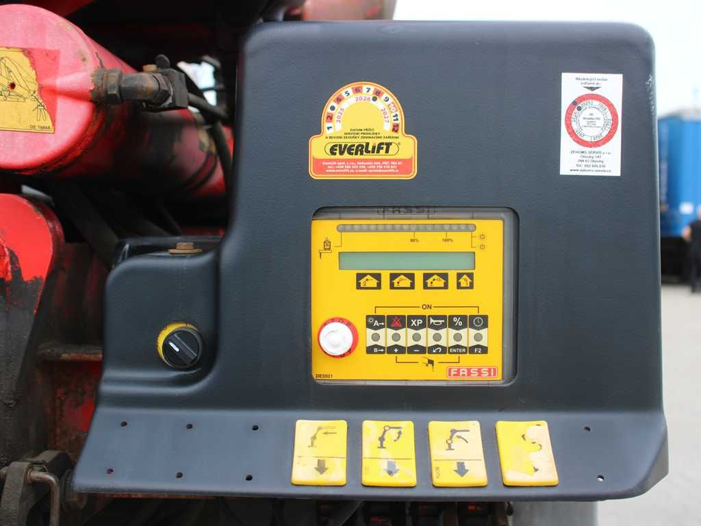 Auto s hydraulickou rukou Mercedes-Benz Actros 2644, 6X4, EURO 4, CRANE FASSI F210