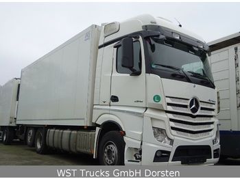 Chladirenské nákladné vozidlo Mercedes-Benz 2542 Schmitz Rohrbahn Carrier U1100