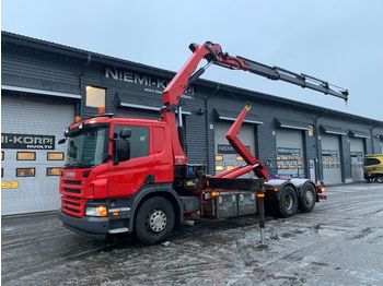Hákový nosič kontajnerov SCANIA P400