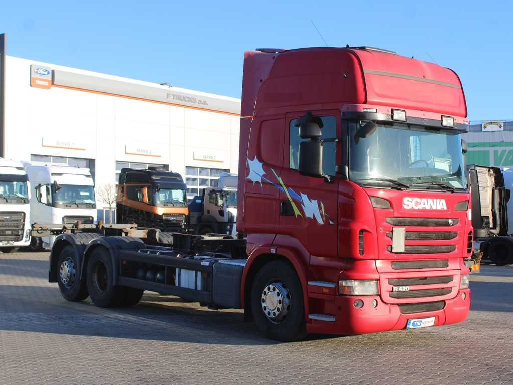 Kontejnérový podvozek/ Výměnná nástavba Scania R 420 LB, EURO 5, 6X2, MNB, BDF, RETARDER