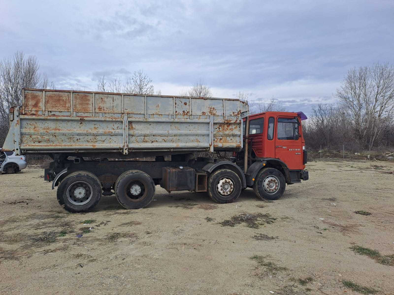 Sklápač MAN 32.331 dump truck: obrázok 2