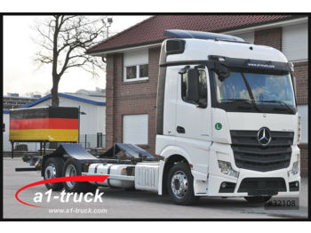 Kontejnérový podvozek/ Výměnná nástavba Mercedes-Benz 2545 LnR Safety, Mulitwechsler, 7,45 u 7,82 WB: obrázok 1