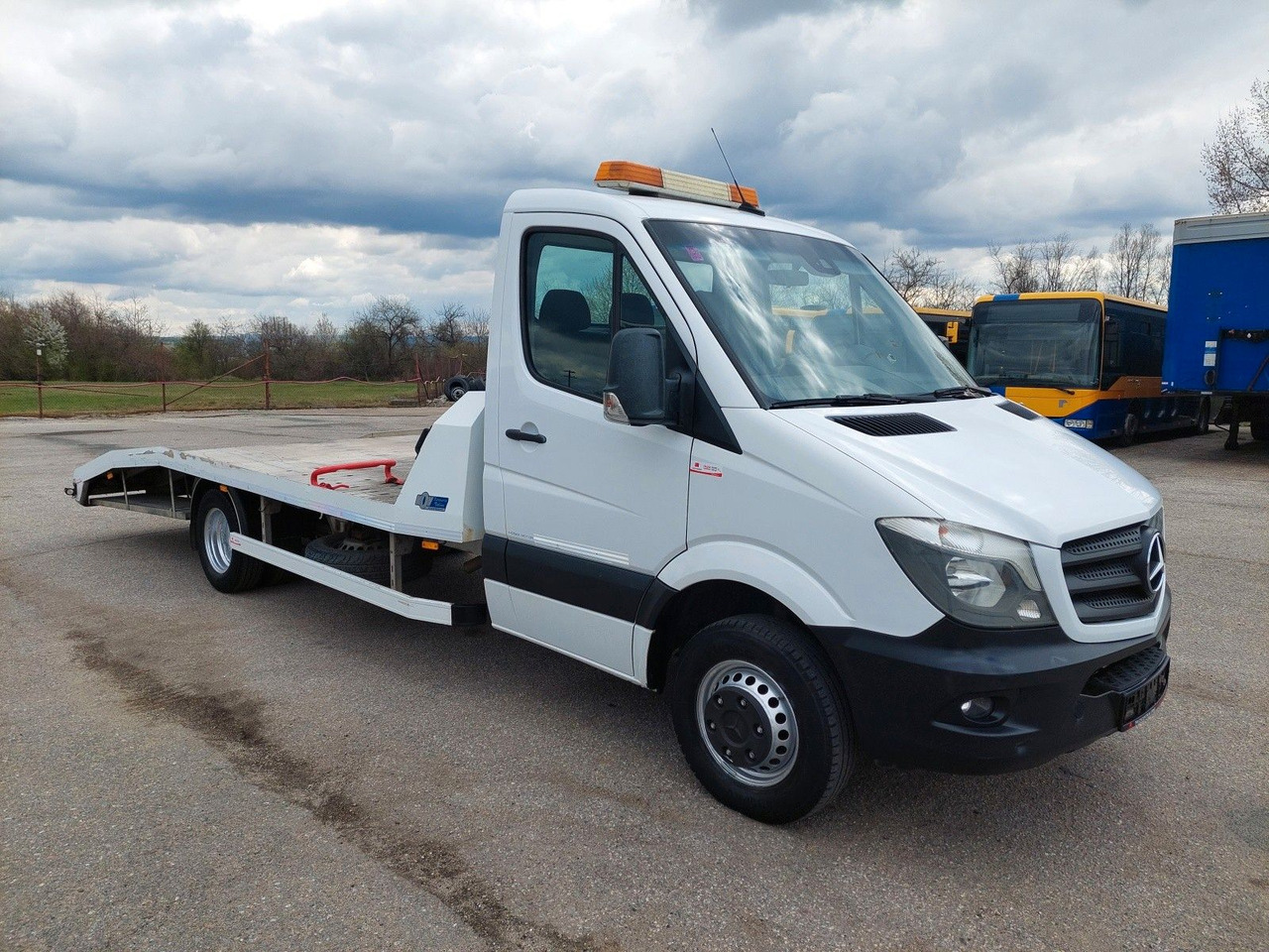 Nákladné vozidlo na prepravu automobilov Mercedes-Benz Sprinter II 519 CDI
