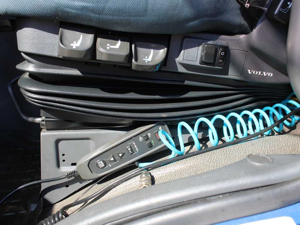 Nákladné vozidlo na prepravu automobilov Volvo FM 460, EURO 5 EEV, VEB +, + KÄSSBOHRER APT 012