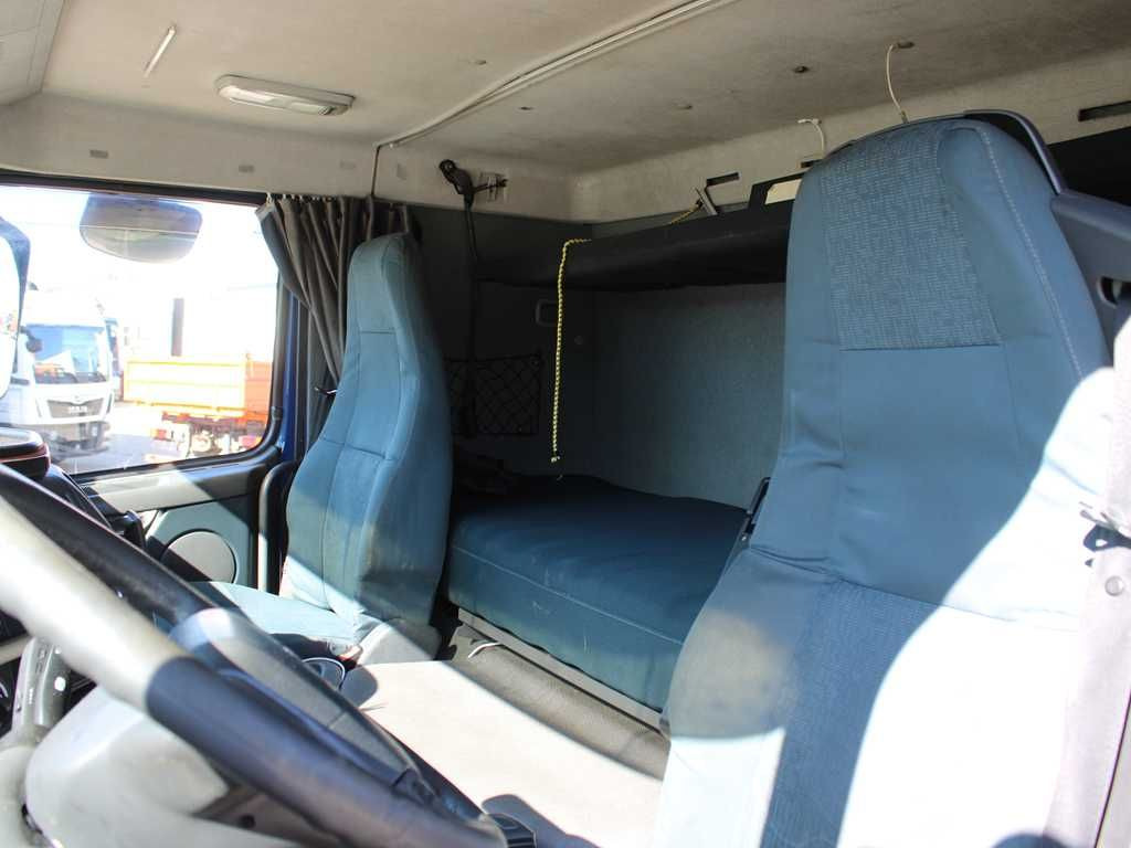 Nákladné vozidlo na prepravu automobilov Volvo FM 460, EURO 5 EEV, VEB +, + KÄSSBOHRER APT 012
