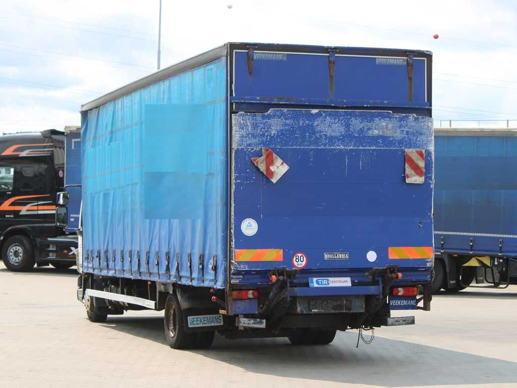 Plachtové nákladné vozidlo DAF FA LF 45, EURO 5, TAIL LIFT