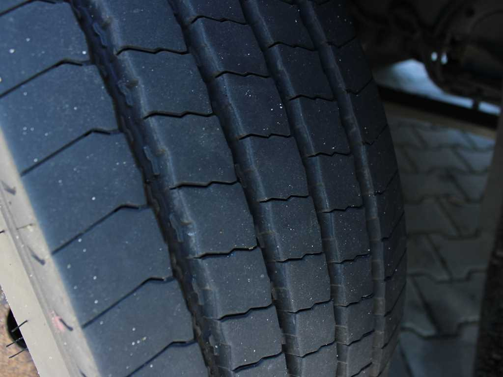 Plachtové nákladné vozidlo DAF LF 260, EURO 6