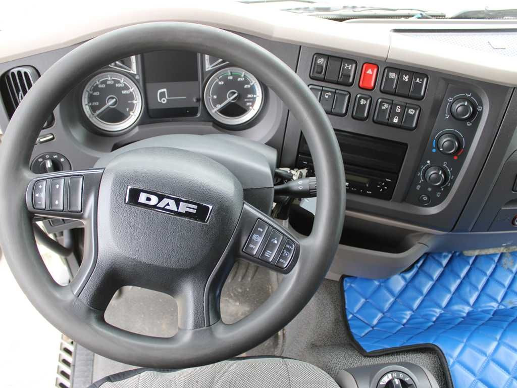 Plachtové nákladné vozidlo DAF LF 290 FA, EURO 6, SLEEPING CABIN