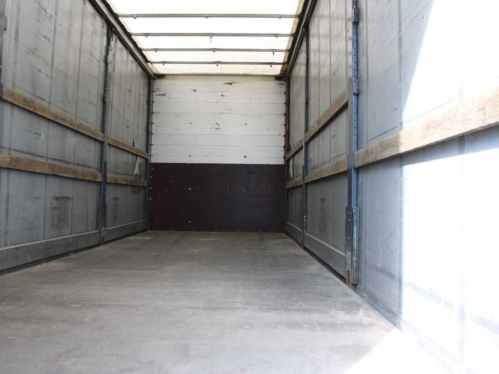 Plachtové nákladné vozidlo DAF LF 290 FA , EURO 6, SLEEPING CABIN