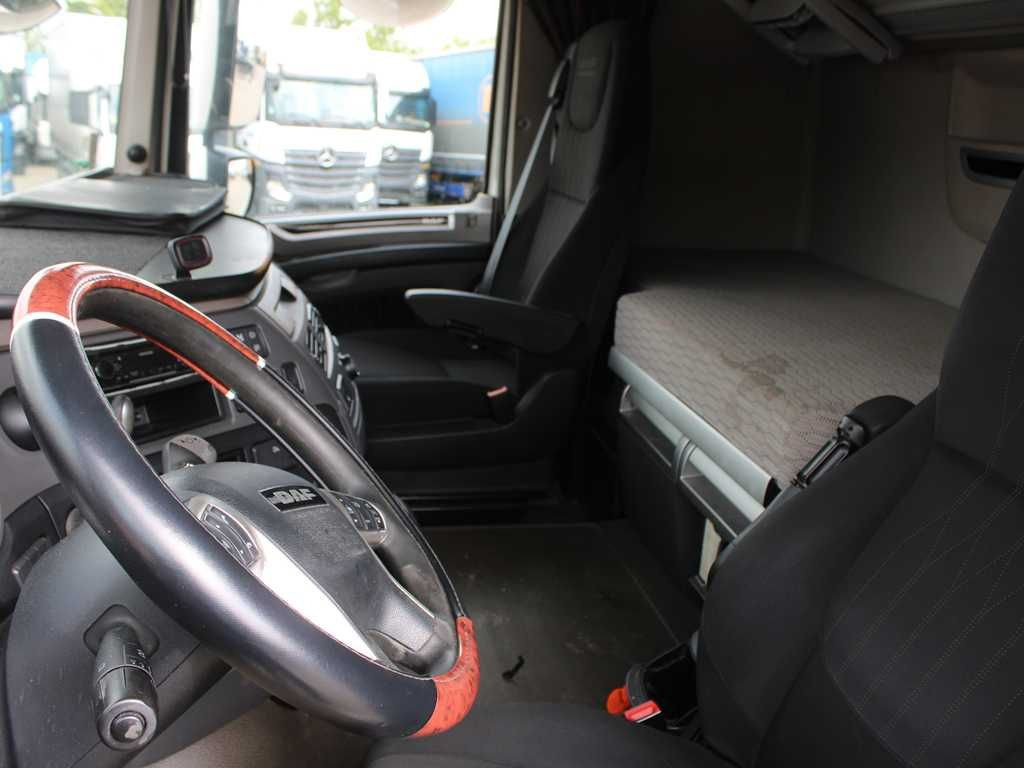 Plachtové nákladné vozidlo DAF XF 450, EURO 6, SECONDARY AIR CONDITIONIG