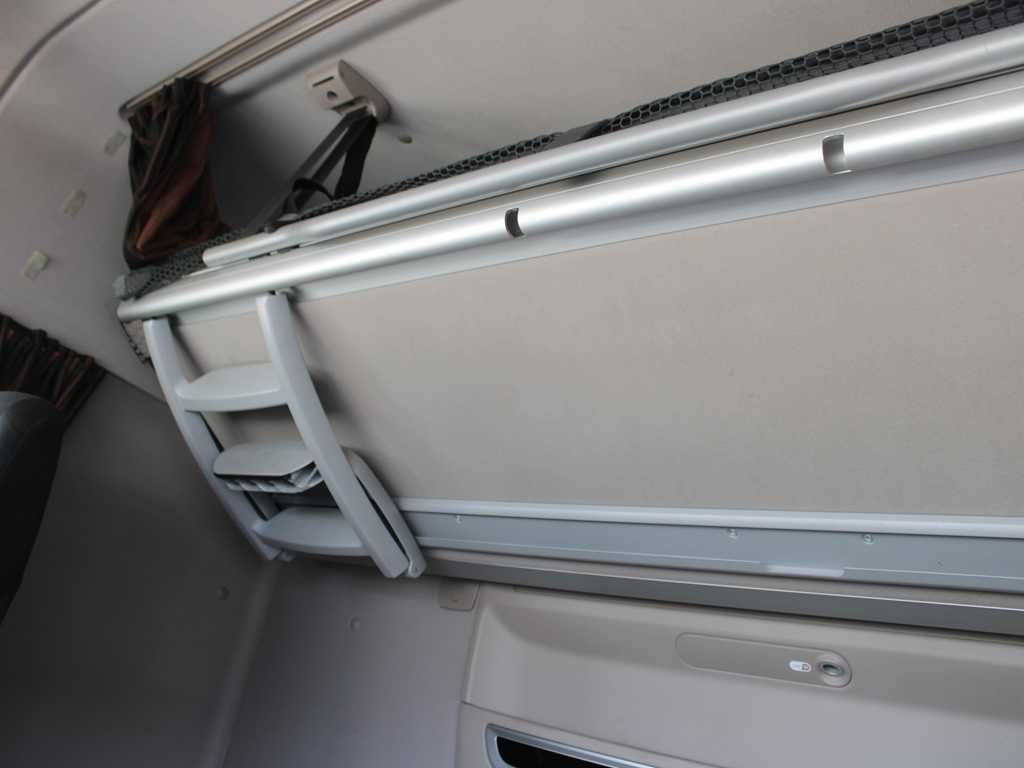 Plachtové nákladné vozidlo DAF XF 450, EURO 6, SECONDARY AIR CONDITIONIG